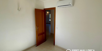 Real Estates picture 6 Ref. R23503