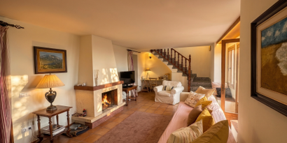 Inmobiliaria picture 4 Ref. Nº. 83538