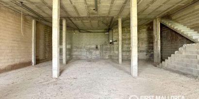 Real Estates picture 22 Ref. 83414