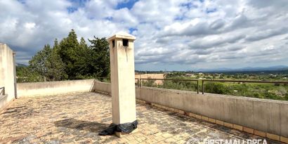 Real Estates picture 10 Ref. 83414