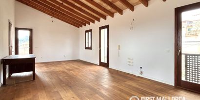 Real Estates picture 9 Ref. 83414