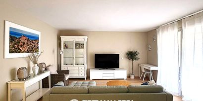 Real Estates picture 4 Ref. 83541