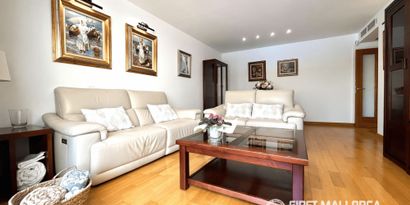 Real Estates picture 1 Ref. R29608