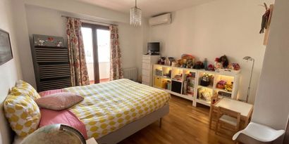 Real Estates picture 16 Ref. 83543