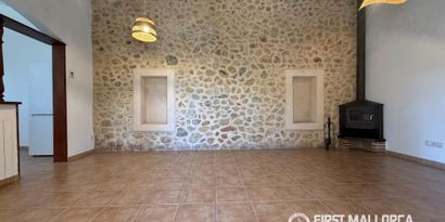 Real Estates picture 6 Ref. R29625