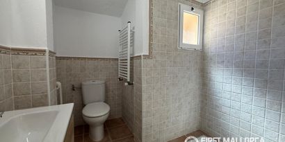 Real Estates picture 14 Ref. R29625