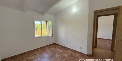 Real Estates picture 16 Ref. R29625