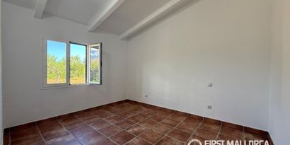 Real Estates picture 20 Ref. R29625