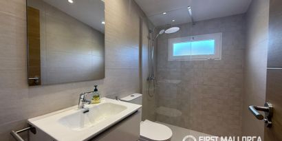 Real Estates picture 22 Ref. R29625