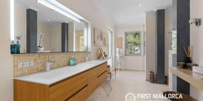 Inmobiliaria picture 11 Ref. Nº. 83630