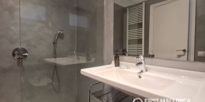 Inmobiliaria picture 20 Ref. Nº. R24505