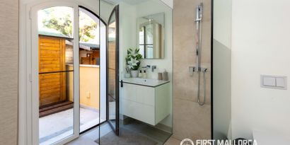 Real Estates picture 18 Ref. 83654