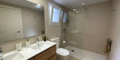 Inmobiliaria picture 17 Ref. Nº. R29632