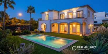 Inmobiliaria picture 0 Ref. Nº. 83735