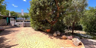 Real Estates picture 15 Ref. R29785
