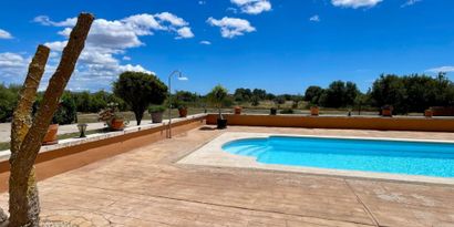 Real Estates picture 16 Ref. 83756