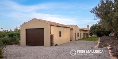Inmobiliaria picture 2 Ref. Nº. 83762