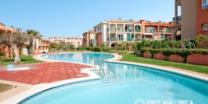 Inmobiliaria picture 0 Ref. Nº. R2389