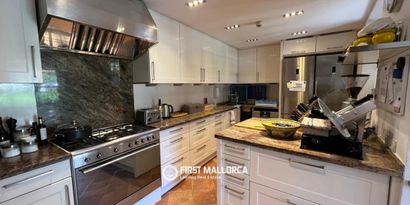 Real Estates picture 16 Ref. R29896