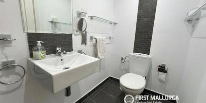 Inmobiliaria picture 12 Ref. Nº. R23611