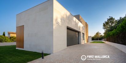 Inmobiliaria picture 36 Ref. Nº. 74875