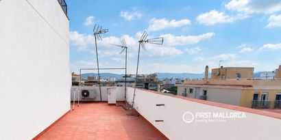 Inmobiliaria picture 0 Ref. Nº. 83906