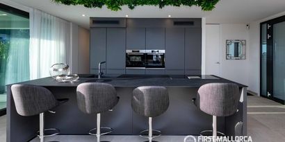 Inmobiliaria picture 6 Ref. Nº. 84100