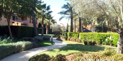Real Estates picture 17 Ref. R30016