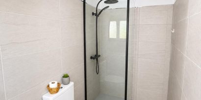 Real Estates picture 16 Ref. R29973