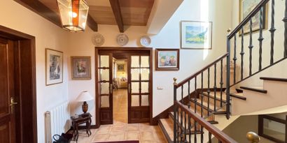 Inmobiliaria picture 3 Ref. Nº. 83701
