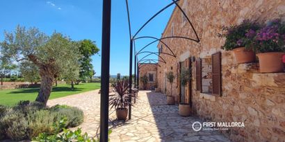 Inmobiliaria picture 24 Ref. Nº. R26509