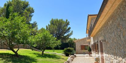 Real Estates picture 16 Ref. 84036