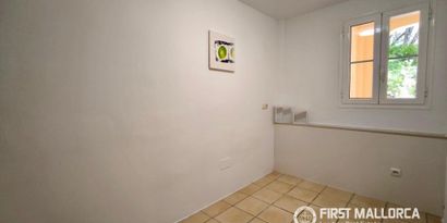 Real Estates picture 10 Ref. R11440