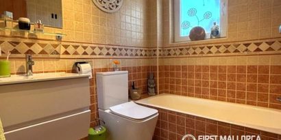 Real Estates picture 11 Ref. R29996