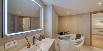 Inmobiliaria picture 35 Ref. Nº. 83877