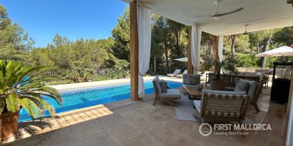 Inmobiliaria picture 0 Ref. Nº. R30034