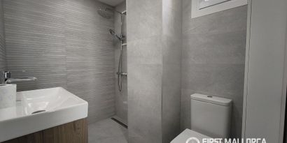 Real Estates picture 12 Ref. R30089