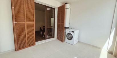 Real Estates picture 7 Ref. R30102