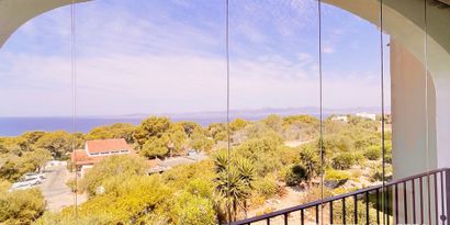 Real Estates picture 17 Ref. R30078