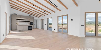 Real Estates picture 5 Ref. 83498