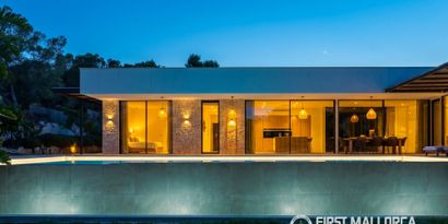 Inmobiliaria picture 2 Ref. Nº. 84030