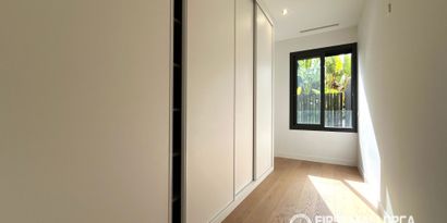 Real Estates picture 9 Ref. R30084