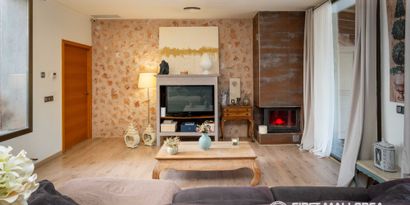 Inmobiliaria picture 3 Ref. Nº. 84112