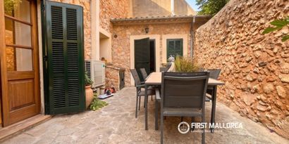 Inmobiliaria picture 10 Ref. Nº. R30114