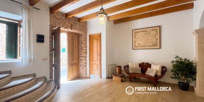Inmobiliaria picture 1 Ref. Nº. R30114