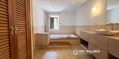 Inmobiliaria picture 21 Ref. Nº. R30114