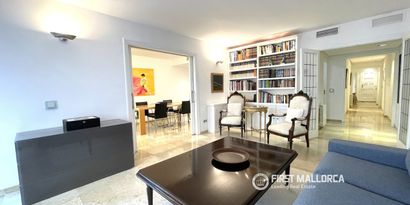 Inmobiliaria picture 0 Ref. Nº. R30132