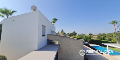 Inmobiliaria picture 23 Ref. Nº. R22711
