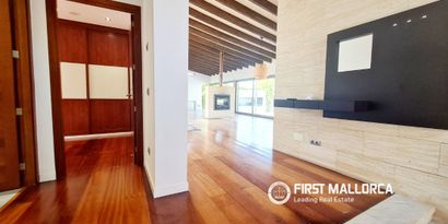 Inmobiliaria picture 11 Ref. Nº. R22711