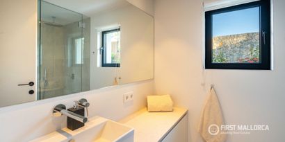 Inmobiliaria picture 32 Ref. Nº. 83834